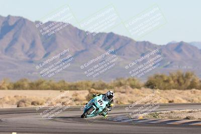 media/Dec-07-2025-CVMA (Sun) [[3e7d2de5dc]]/Race 16-Formula Middleweight/